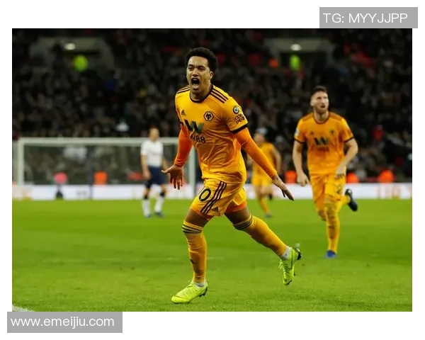 波尔图狂胜热刺6-2补时进球点燃全场激情赛后点评分析